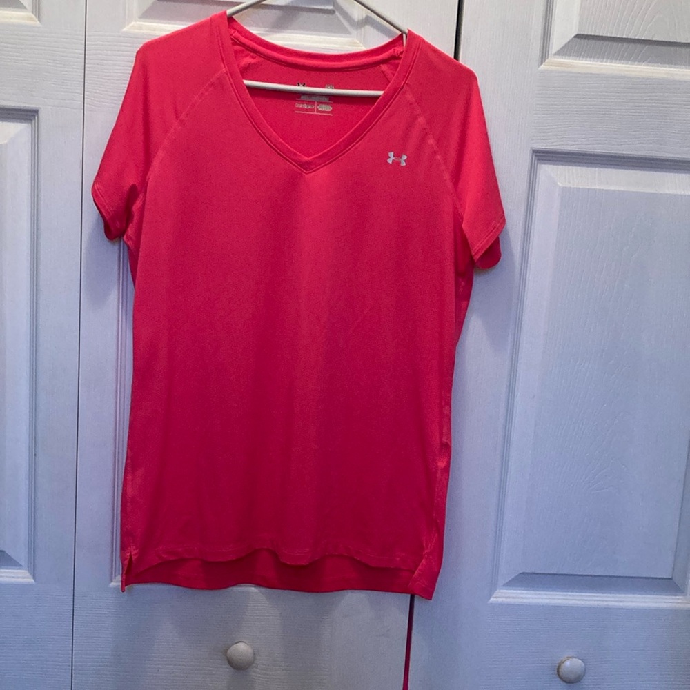 Pink/coral Hurley dri fit Tee!! Only worn a very few times..  size L